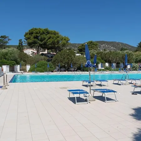 Apartment Salida - Attrezzata E Piscina